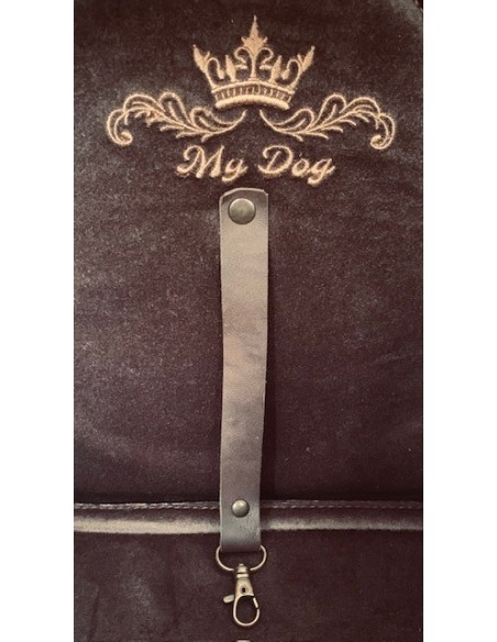 Automobilinė kėdutė šuniui