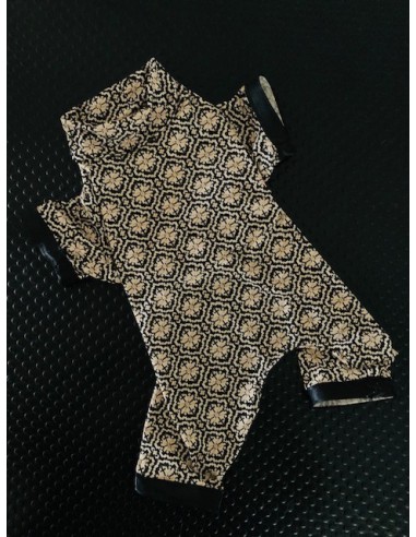 Papiločių kombinezonas